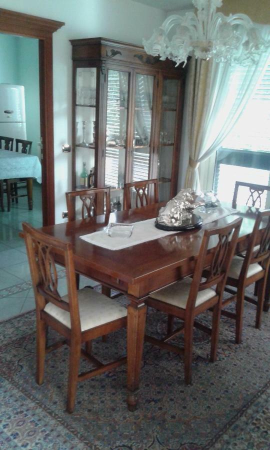 Le Palme Bed & Breakfast Chieti Bagian luar foto