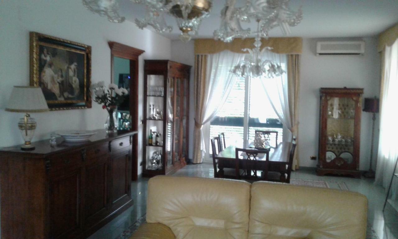 Le Palme Bed & Breakfast Chieti Bagian luar foto